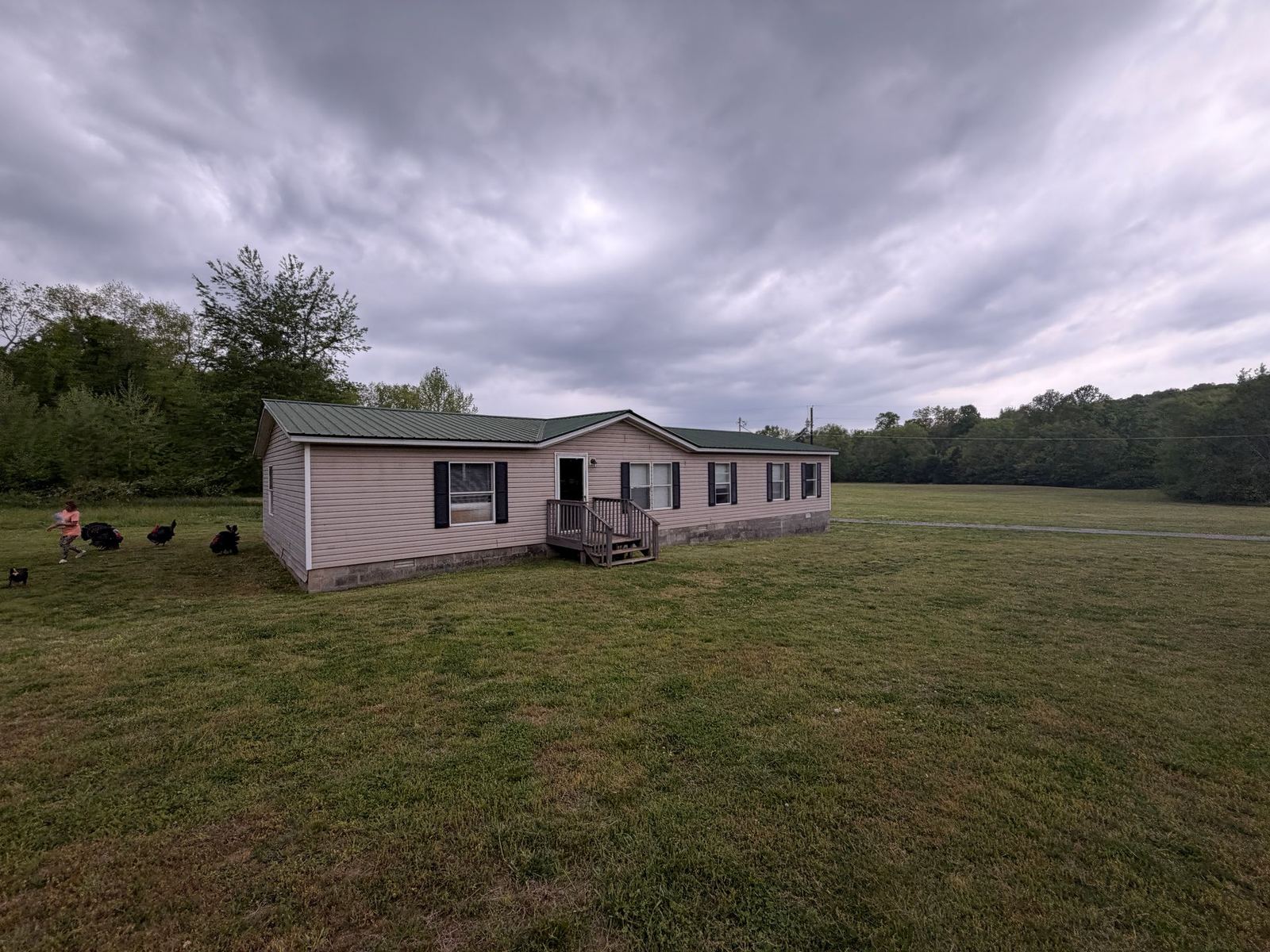 Exterior of 141 Grove Springs Rd, Dickson, assignment packet photo
